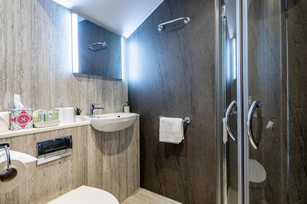 Fountains Guest House - Harrogate Stays Ngoại thất bức ảnh